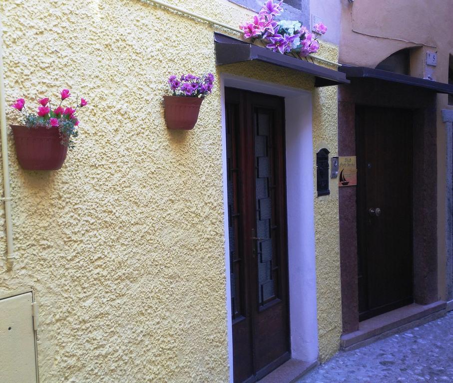 מאלצ'סינה Camere Porto Vecchio Con Parcheggio A Pochi Passi Dal Castello מראה חיצוני תמונה