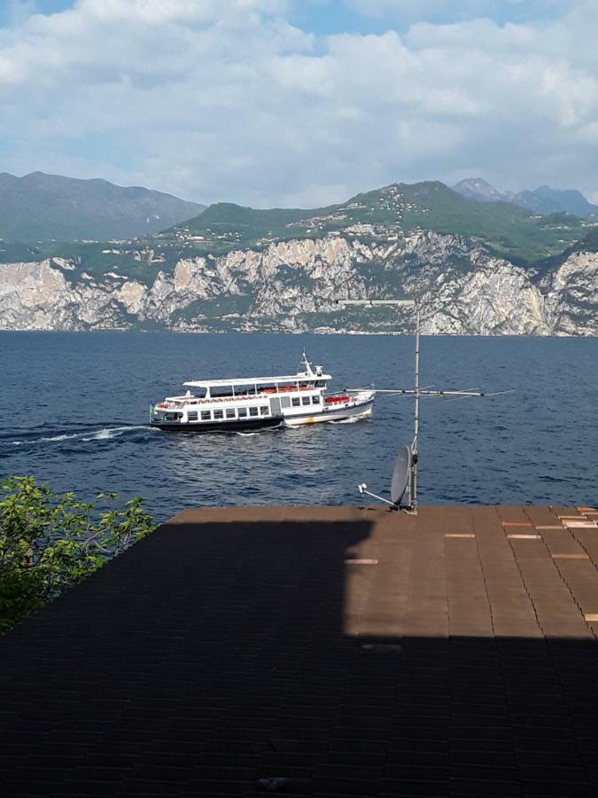מאלצ'סינה Camere Porto Vecchio Con Parcheggio A Pochi Passi Dal Castello מראה חיצוני תמונה